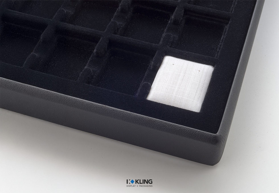 Eingeschlagene Aufmachungskarte 303iH für Stecker Eingeschlagene Aufmachungskarte 303iH für Stecker