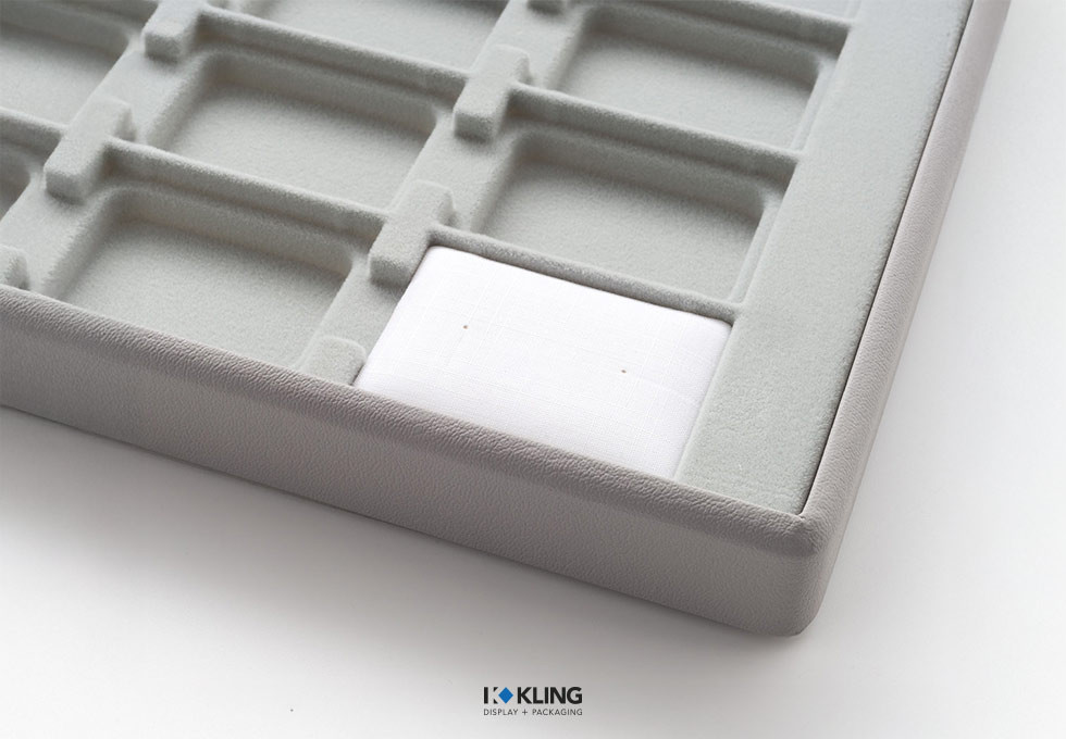 Eingeschlagene Aufmachungskarte 302iQ/M für Stecker Eingeschlagene Aufmachungskarte 302iQ/M für Stecker