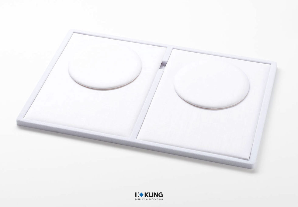 Eingeschlagene Aufmachungskarte 381TA mit rundem Tambour Eingeschlagene Aufmachungskarte 381TA mit rundem Tambour