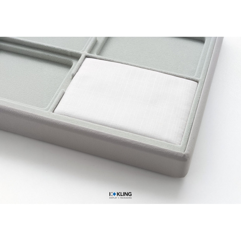 Eingeschlagene Aufmachungskarte 380 für Anhänger/Brosche